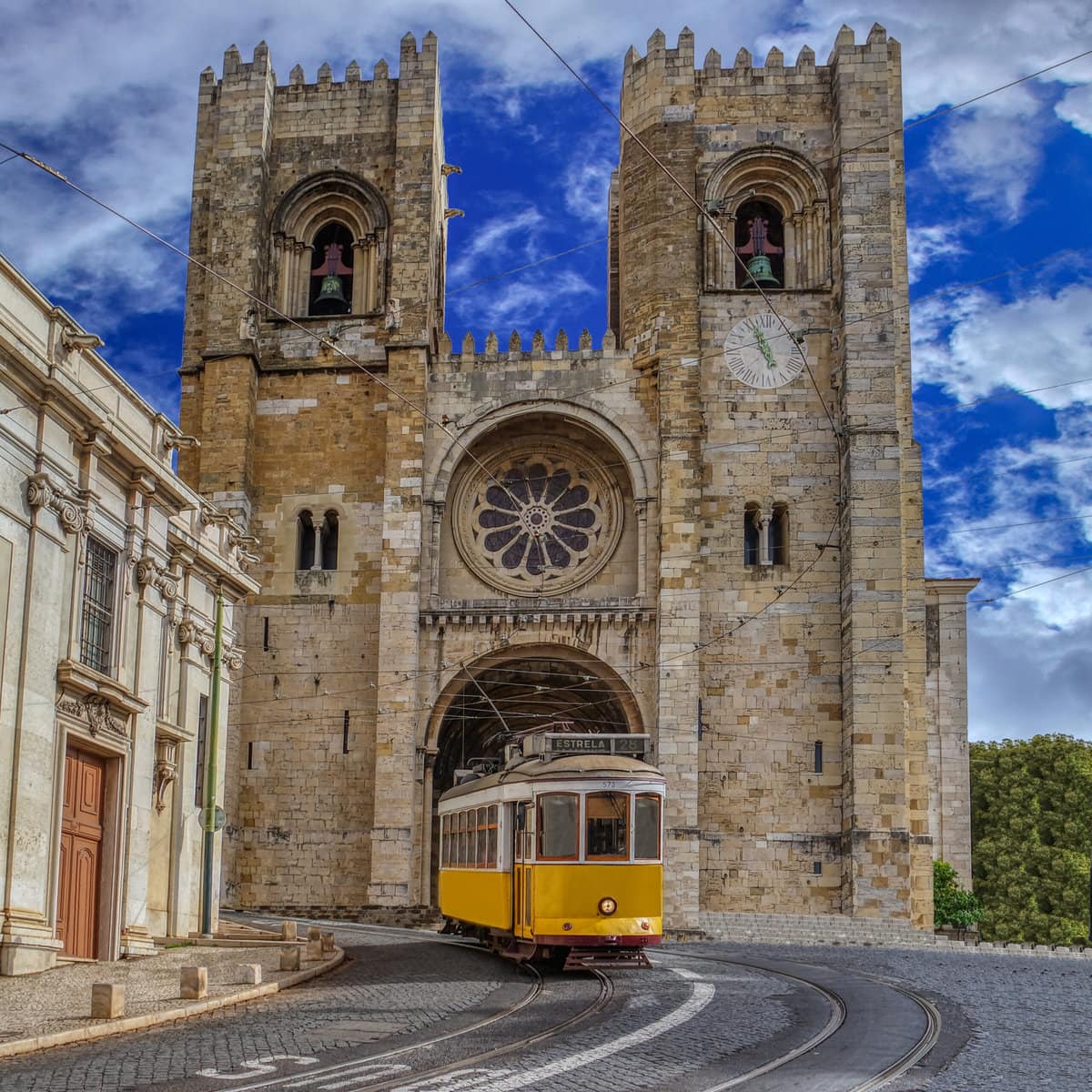 Lisbon: Exploring Portugal's Sun-Kissed Capital